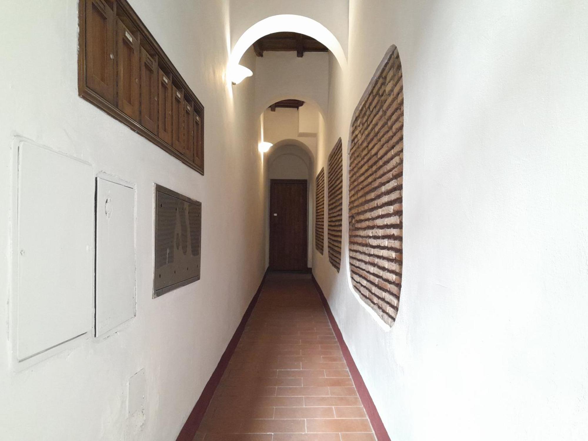 Leonina - Rione Monti Metro B Cavour Rom